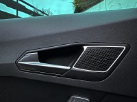 28. Zierrahmen Hochtöner hinten Silber 28. Zierrahmen Hochtöner hinten Silber