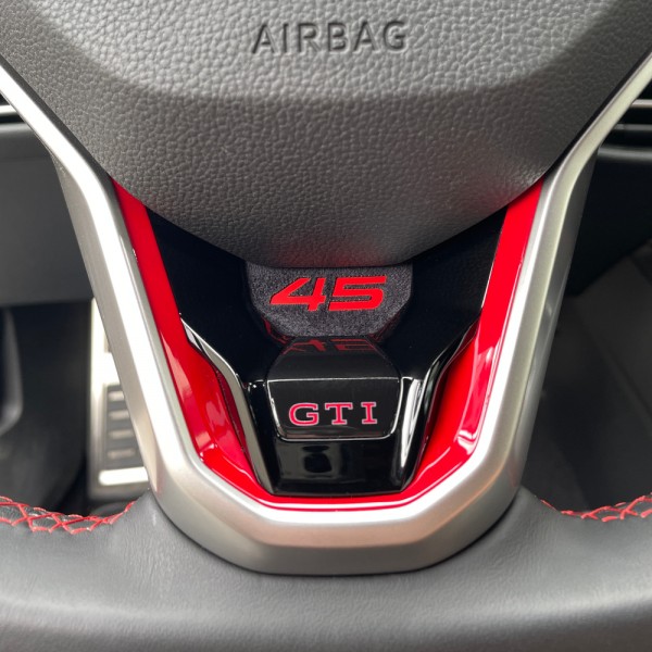Trim Steering wheel with 45 logo Alcantaraopt.