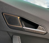 28a. Zierrahmen Hochtöner hinten Kupfer 2st 28a. Zierrahmen Hochtöner hinten Kupfer 2st