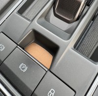 21e. Zierblende Mulde Parkbremse 21e. Zierblende Mulde Parkbremse